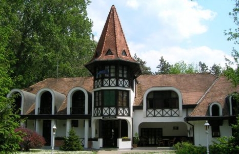 Fenyves Hotel, Békéscsaba